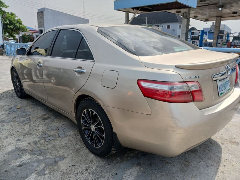 Main image of 2009 Toyota Camry xle